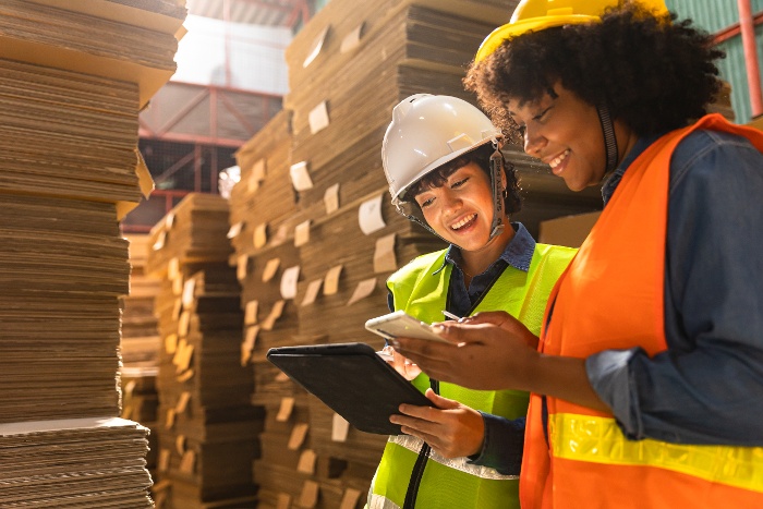 Factory Workers Using Mobile Training App-1