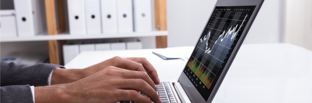 LAPTOP_shutterstock_1011272323-1